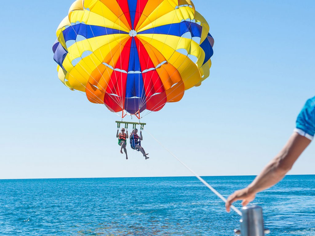 Icmeler Parasailing