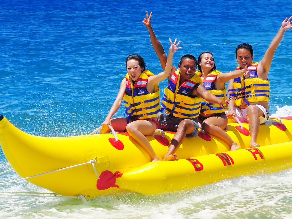 Icmeler Banana Boat