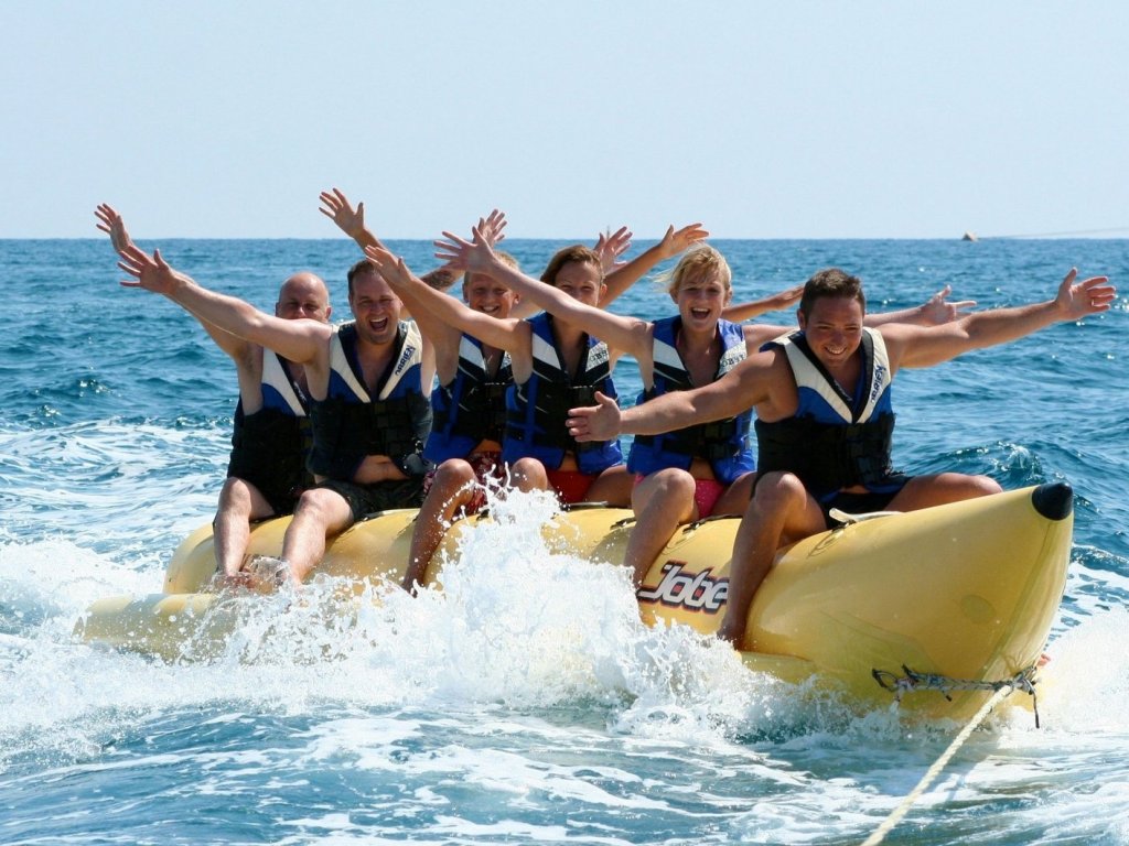 Icmeler Banana Boat