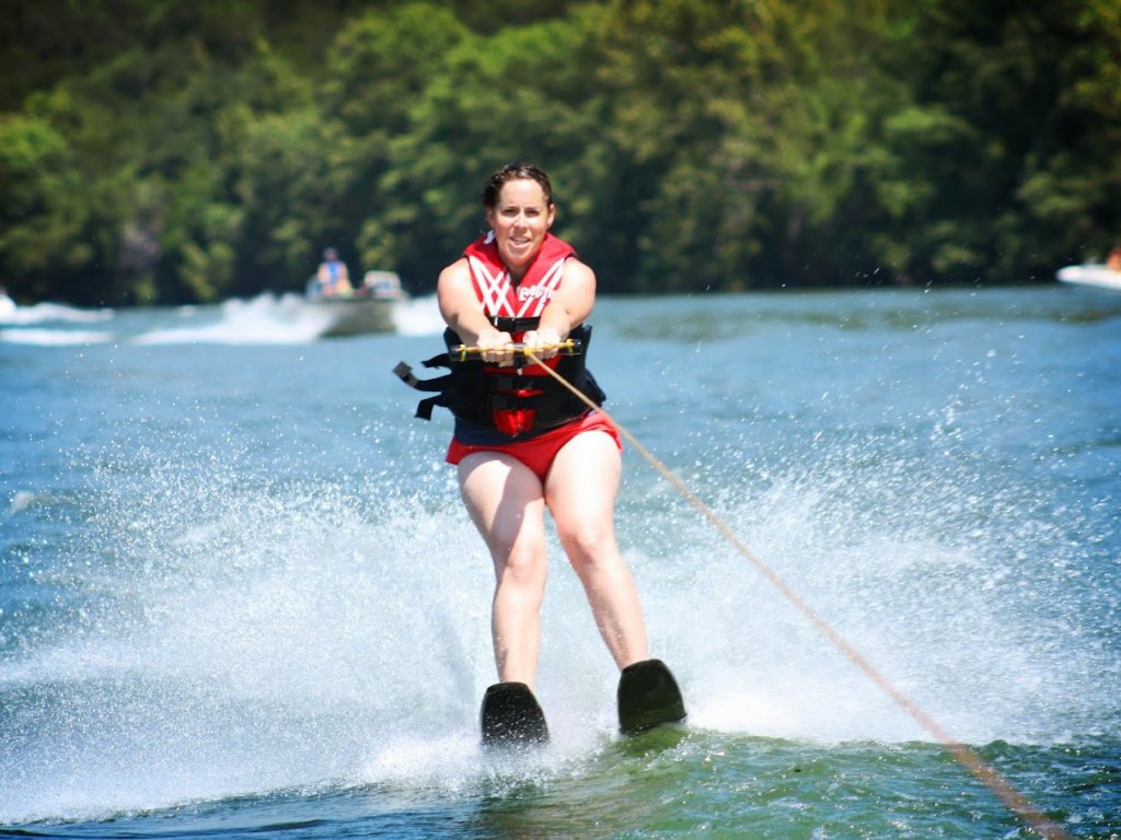 Icmeler Water Skiing