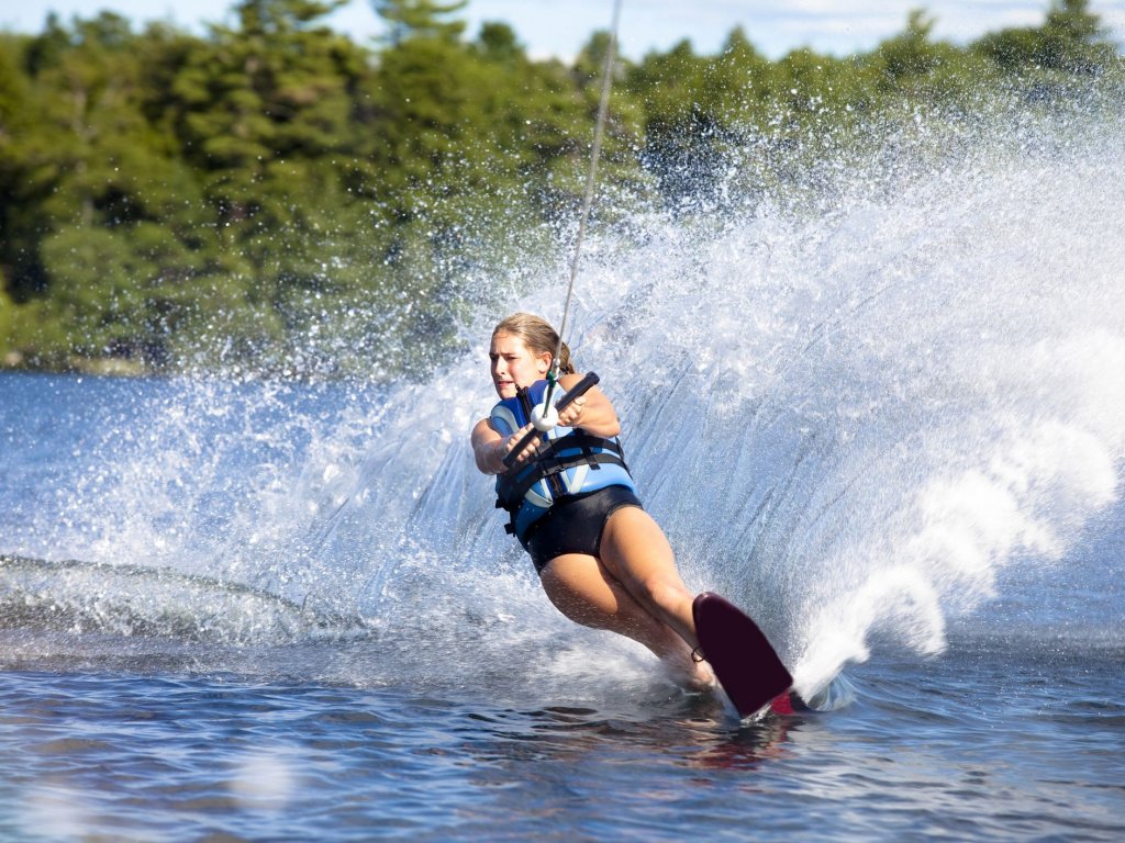 Icmeler Water Skiing