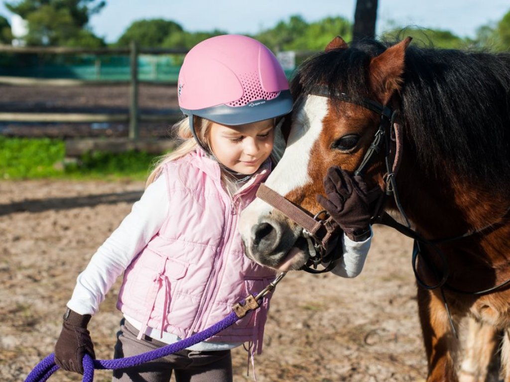 Icmeler Kids Pony Riding