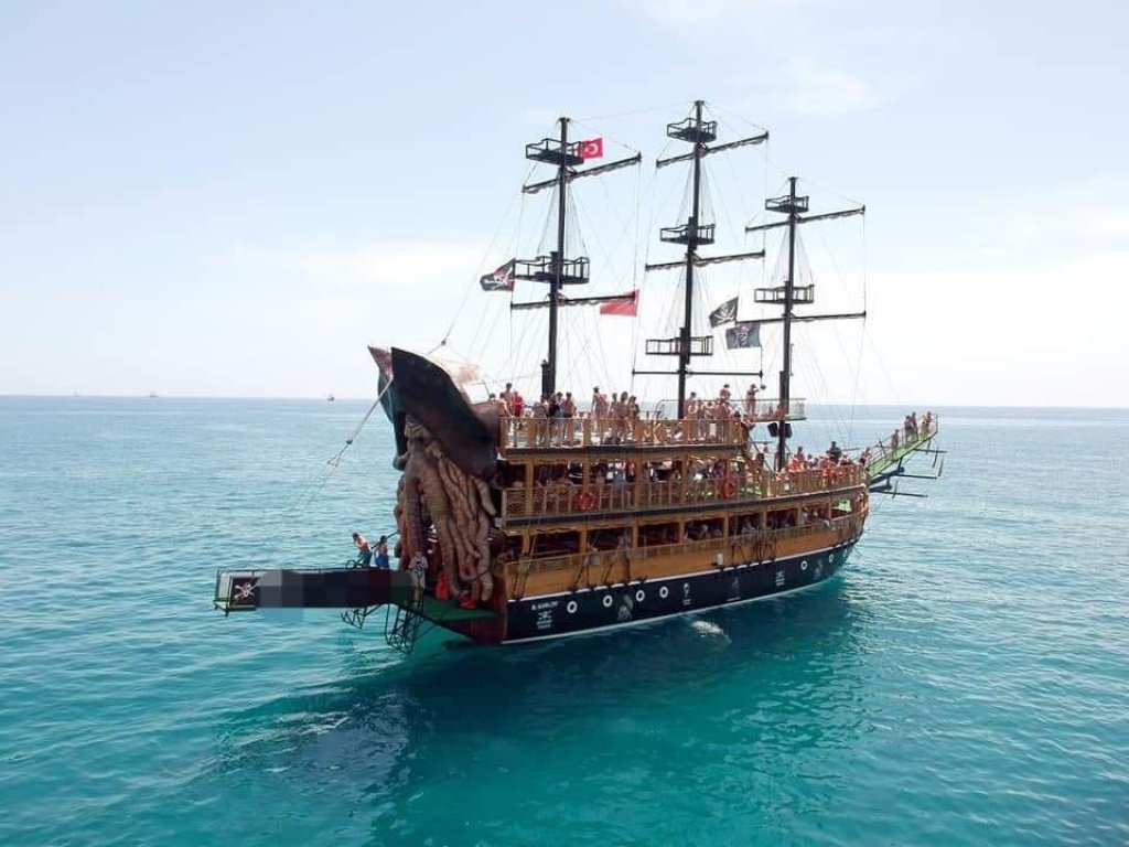  Antalya Korsan Tekne Turu
