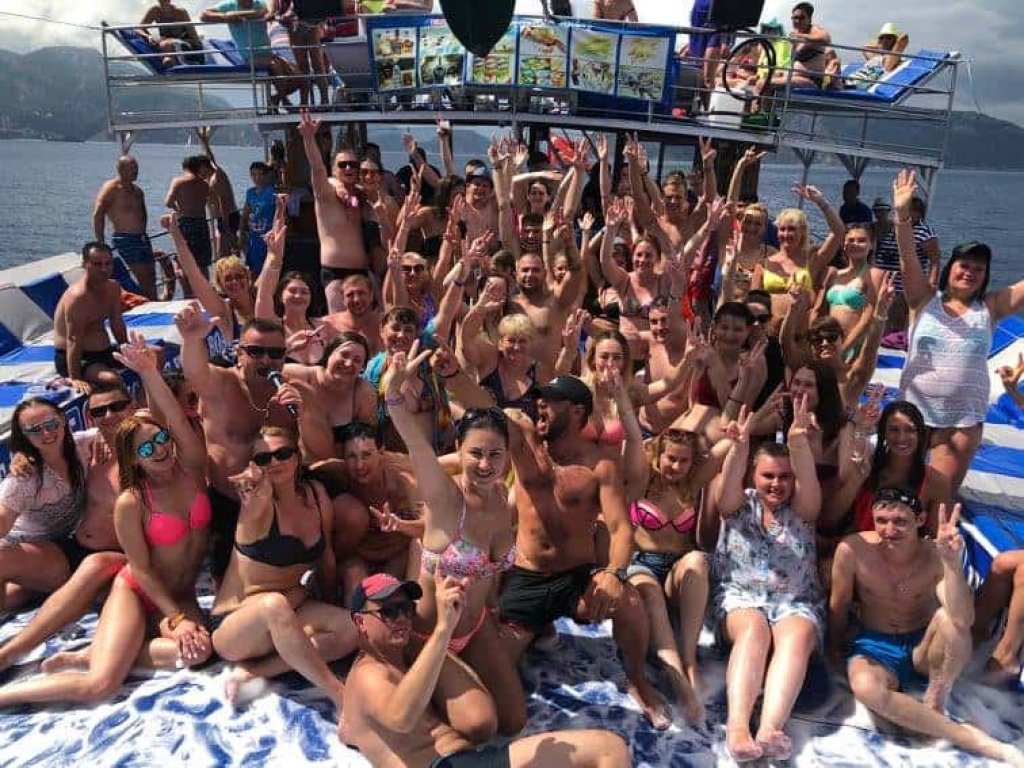 Big Boss Boat Trip (All Inclusive)