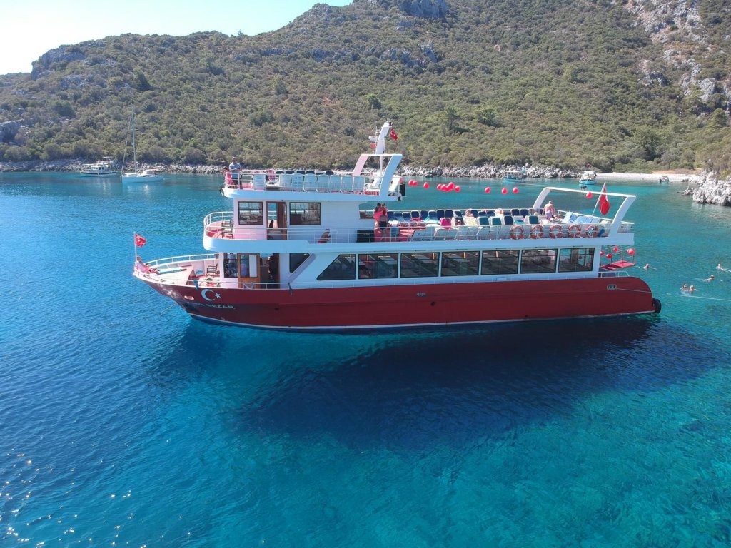 King Sezar VIP All Inclusive Boat Trip