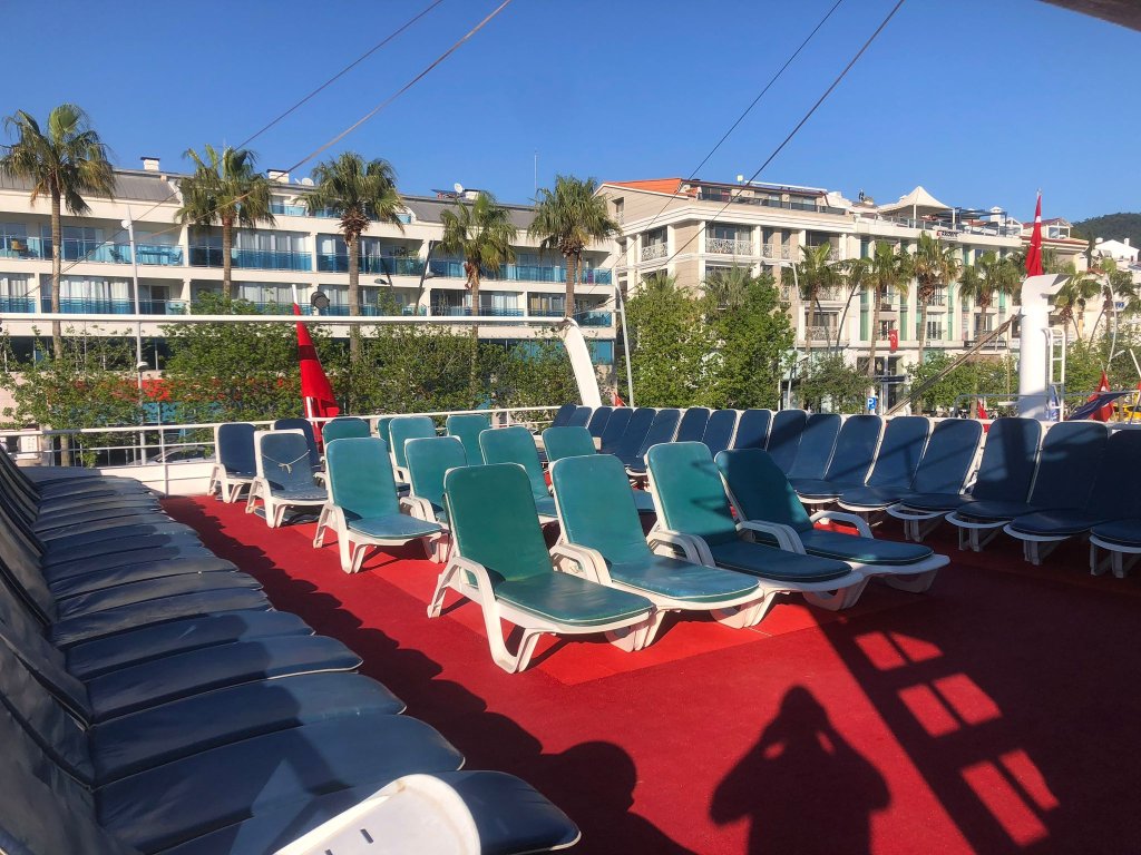 King Sezar VIP All Inclusive Boat Trip