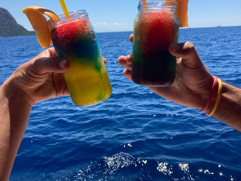 King Sezar VIP All Inclusive Boat Trip